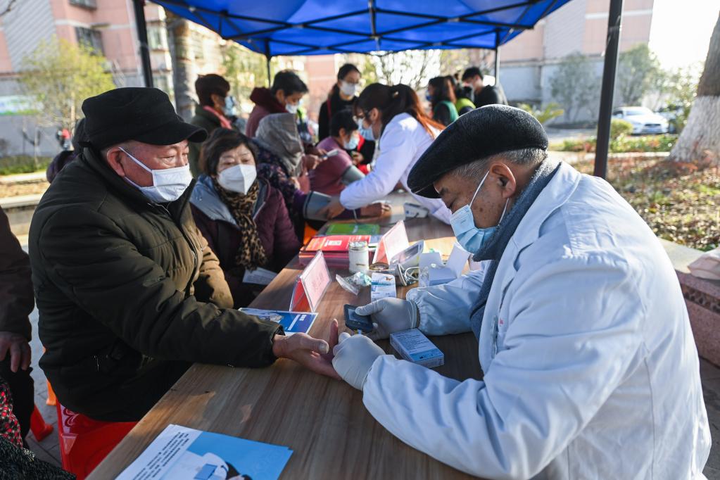 新華全媒+丨浙江嘉興：夯實農村疫情防線和衛(wèi)生健康服務