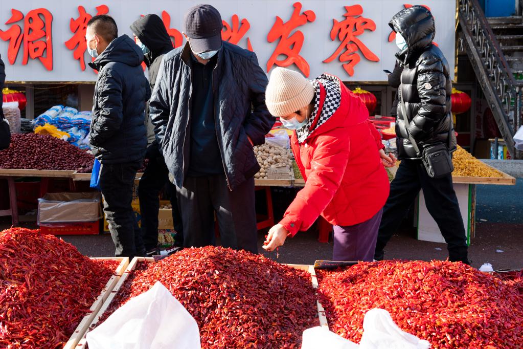 新春走基層丨逛大集 買(mǎi)年貨