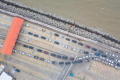 新華全媒+丨海南：海口三港迎來(lái)節(jié)前出島高峰