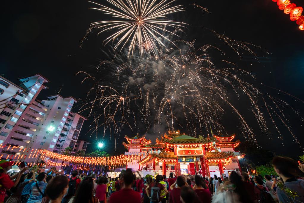 馬來(lái)西亞吉隆坡天后宮舉辦“萬(wàn)民同歡慶，元宵樂滿天”晚會(huì)