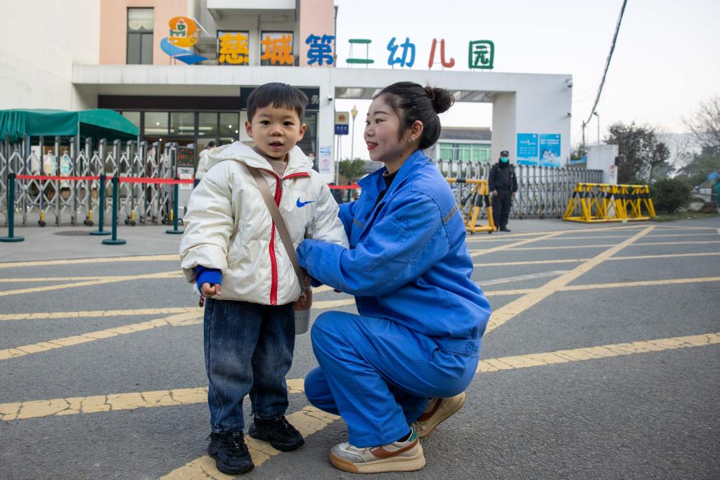 新華全媒+丨從黔西南到浙東南——一位布依族青年的“東西協作”就業(yè)故事