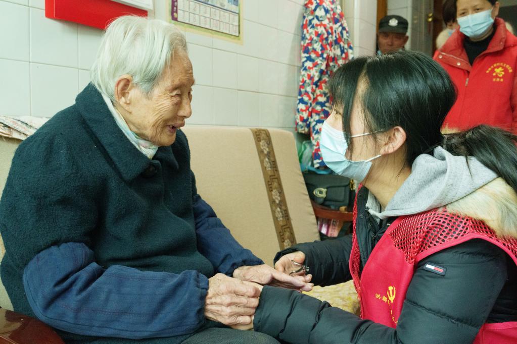 老人按需點單 服務送到家中