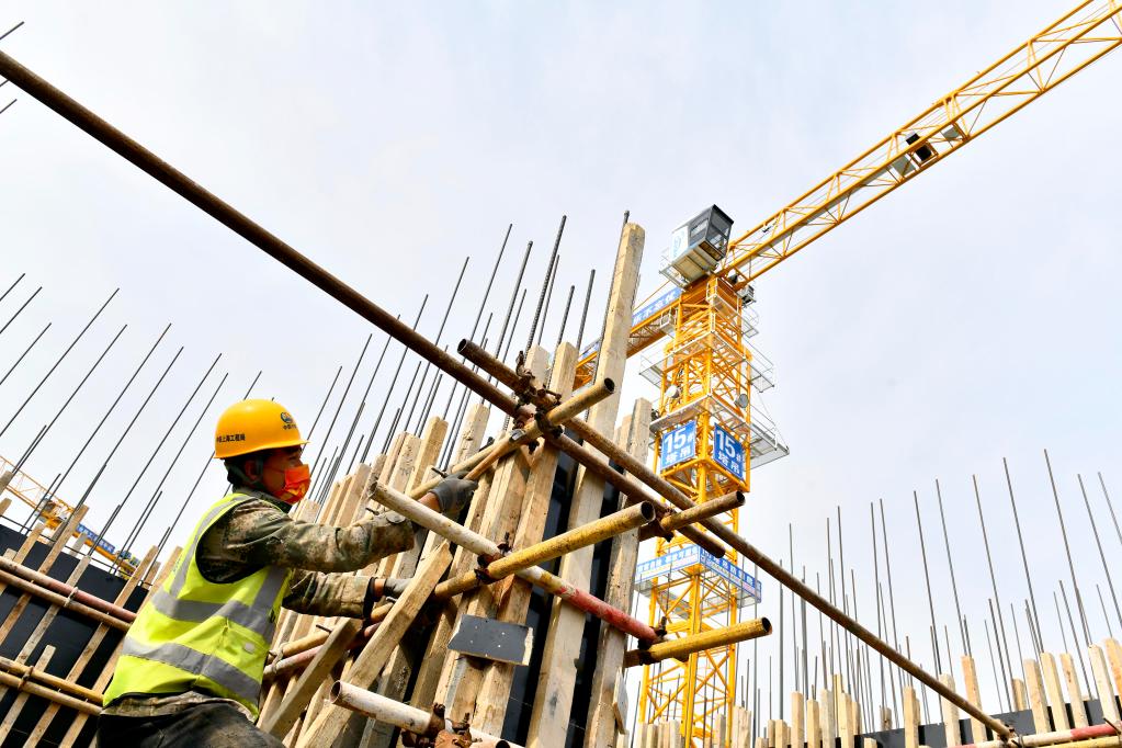 濟(jì)南地鐵6號線位里莊車輛段建設(shè)忙