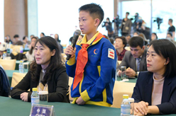 新華全媒+丨神舟十五號(hào)航天員乘組與上合組織國(guó)家青少年開展“天地問答”