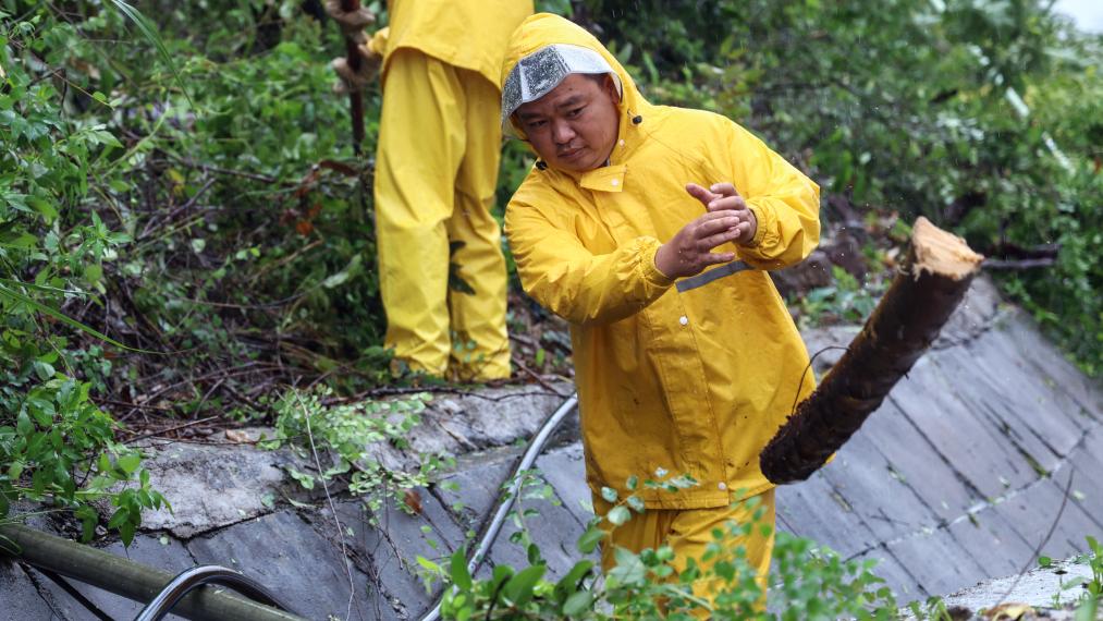 新華全媒+丨臺風(fēng)“泰利”在廣西沿海再次登陸