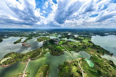 湖南桂陽(yáng)：碧水藍(lán)天濕地美