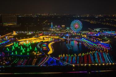 浙江寧波：避高溫，夜游旺