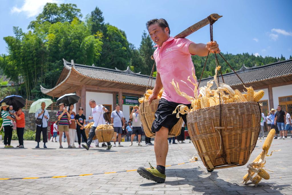 趣味運(yùn)動(dòng)會 引客進(jìn)鄉(xiāng)村